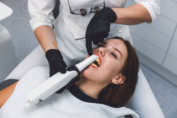 Best Weekend Emergency Dentist in Farmersville, CA
